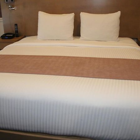 The Mayfair Hotel Times Square, Ascend Hotel Collection Нью-Йорк Екстер'єр фото
