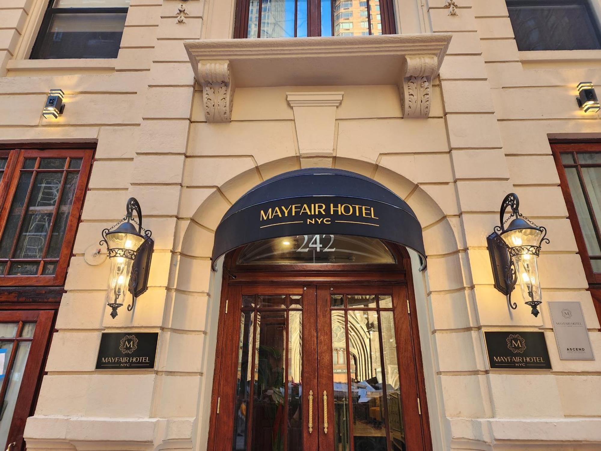 The Mayfair Hotel Times Square, Ascend Hotel Collection Нью-Йорк Екстер'єр фото