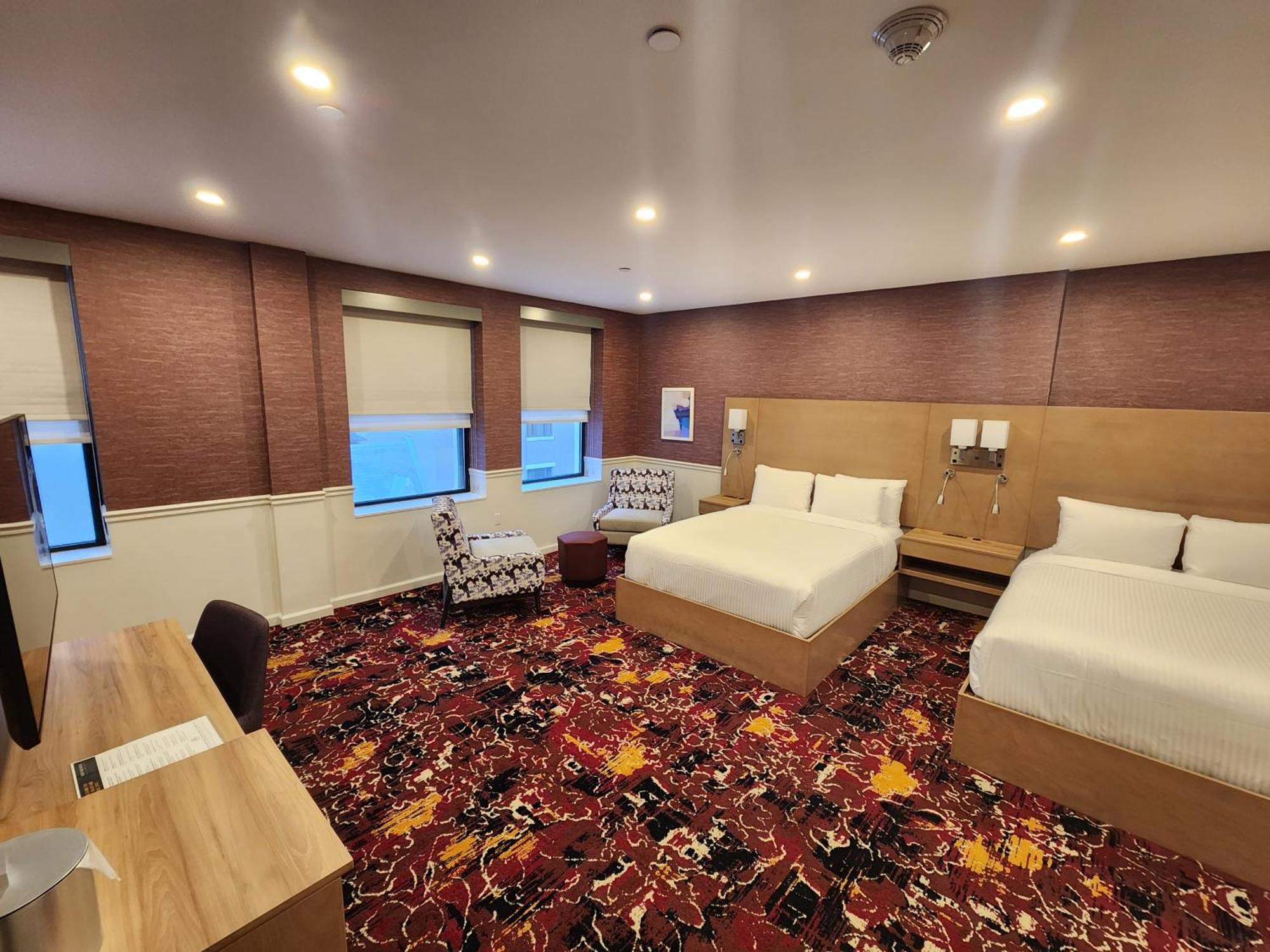 The Mayfair Hotel Times Square, Ascend Hotel Collection Нью-Йорк Екстер'єр фото