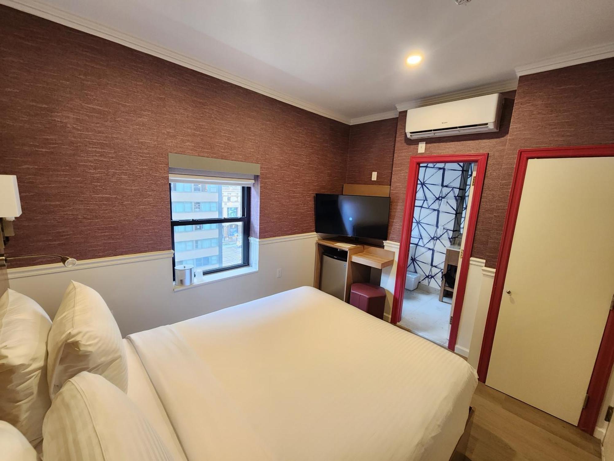 The Mayfair Hotel Times Square, Ascend Hotel Collection Нью-Йорк Екстер'єр фото
