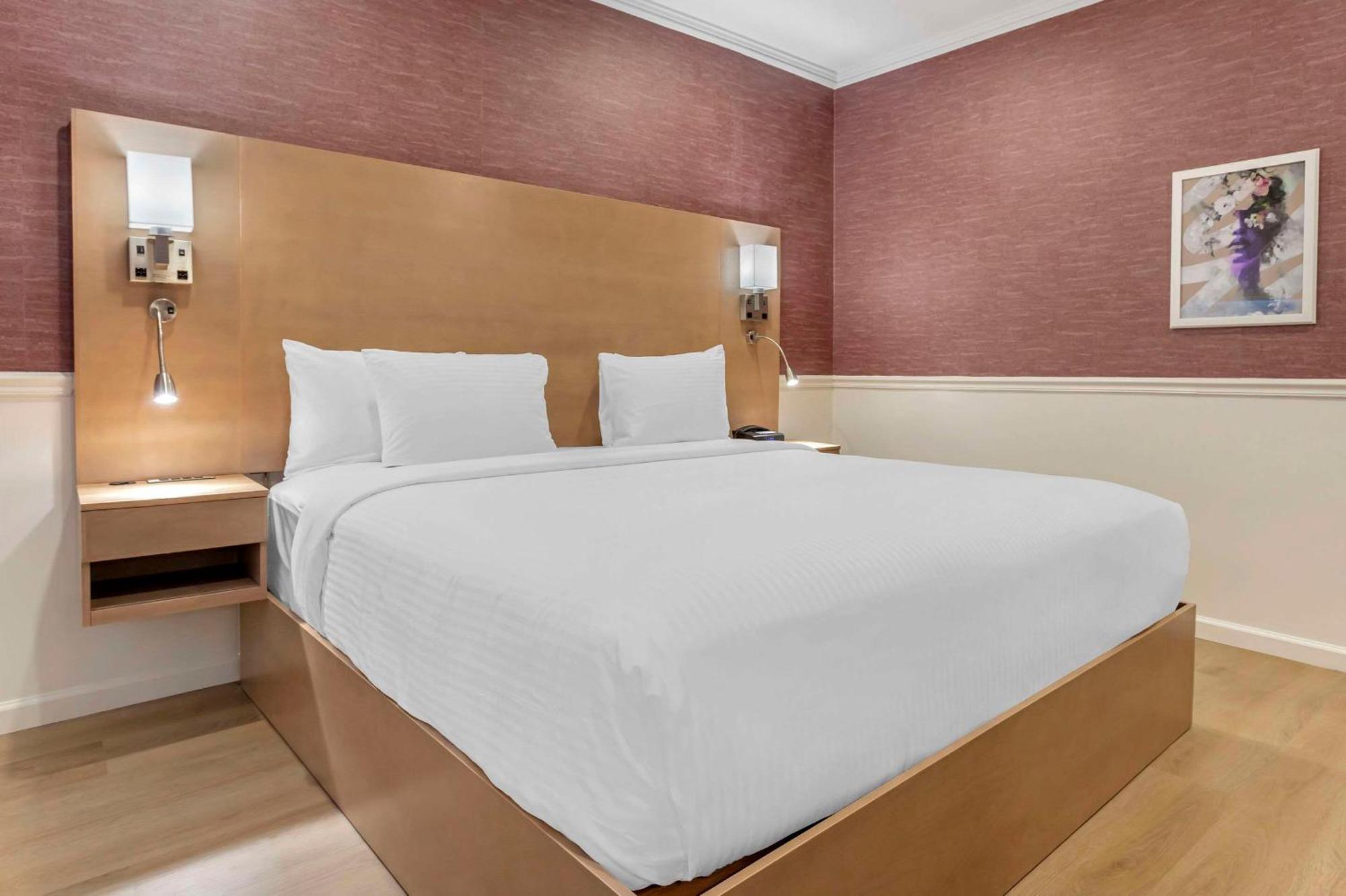 The Mayfair Hotel Times Square, Ascend Hotel Collection Нью-Йорк Екстер'єр фото